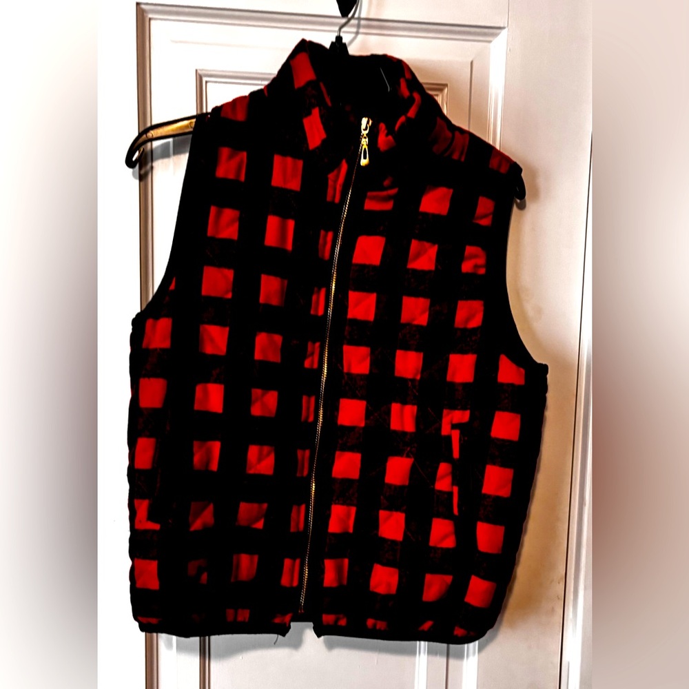 Plaid quilted vest